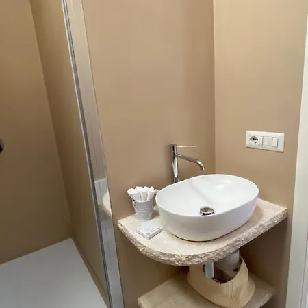 La Casa Sull'acqua Ольбія