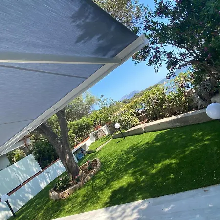 La Casa Sull'acqua Будинок відпочинку *